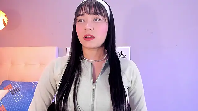 Maia W10 online show from 7, 11, 2025