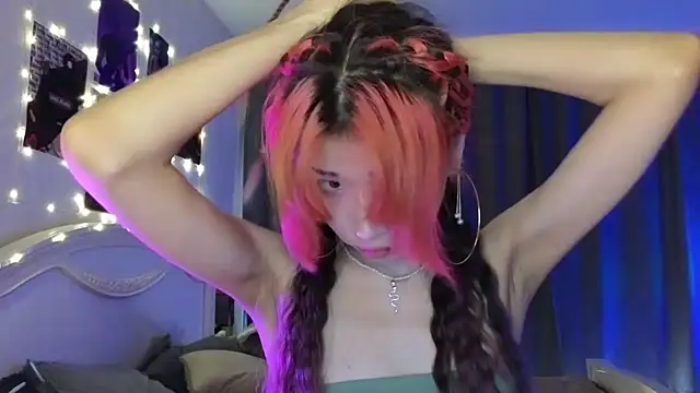 E v E  online show from 17, 1, 2025