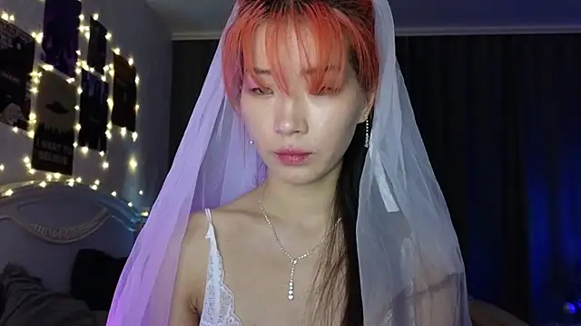 E v E  online show from 13, 1, 2025