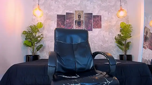 Regan   online show from 29, 11, 2025