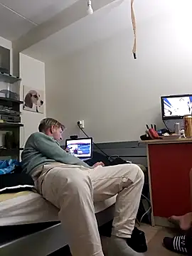 mikeythebestsucker online show from 9, 10, 2025