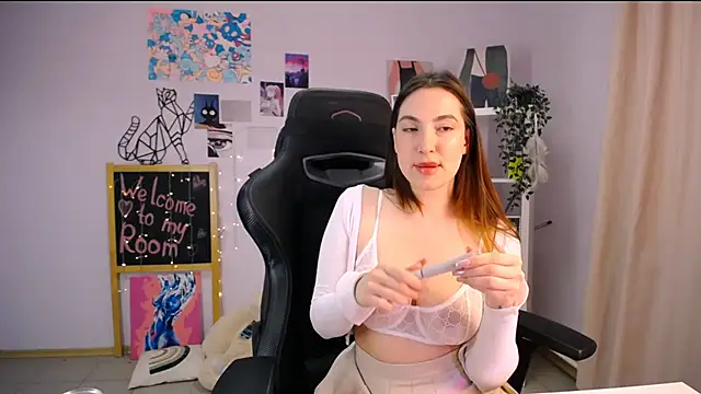 Snapshot of MelissaLovvv chatting on 15, 3, 2025 MelissaLovvv online show from 15, 3, 2025