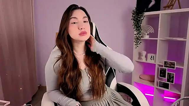 Snapshot of MelissaLovvv chatting on 28, 9, 2025 MelissaLovvv online show from 28, 9, 2025