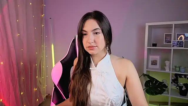 Snapshot of MelissaLovvv chatting on 2, 7, 2026 MelissaLovvv online show from 2, 7, 2026