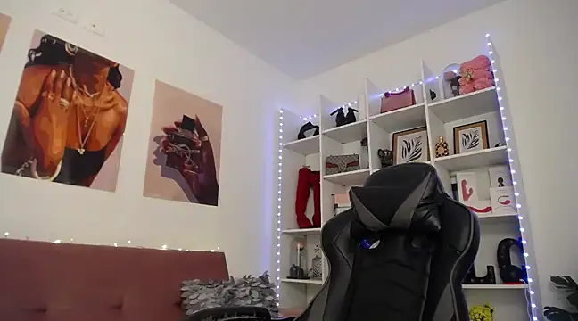 catalinapalencia online show from 6, 1, 2025