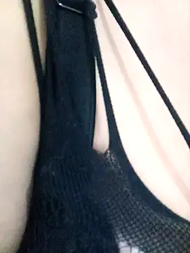 AngeleRoux online show from 28, 11, 2025