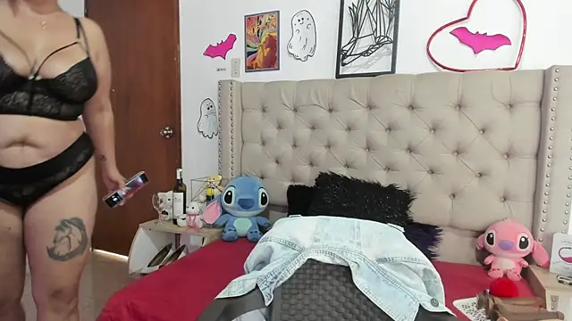 AngeleRoux online show from 17, 10, 2025