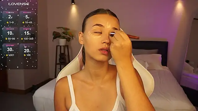 lexicoyy  online show from 15, 12, 2024