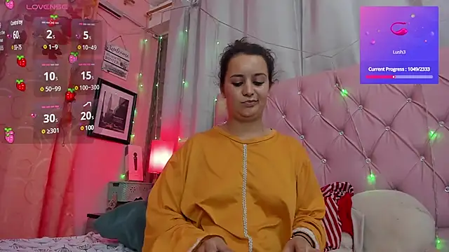 Snapshot of BadraSaadi chatting on 8, 3, 2025 BadraSaadi online show from 8, 3, 2025