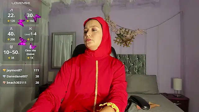 Snapshot of BadraSaadi chatting on 20, 10, 2025 BadraSaadi online show from 20, 10, 2025