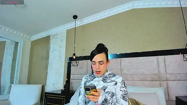 JustinePerry online show from 28, 2, 2026