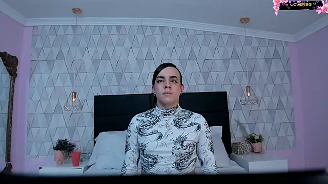 JustinePerry online show from 6, 5, 2026