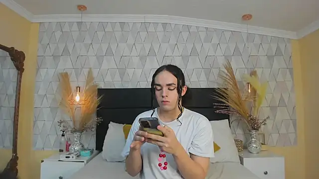 JustinePerry online show from 3, 3, 2026