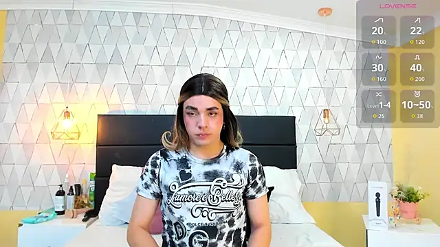 JustinePerry online show from 10, 11, 2025