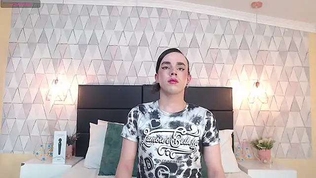 JustinePerry online show from 15, 9, 2025