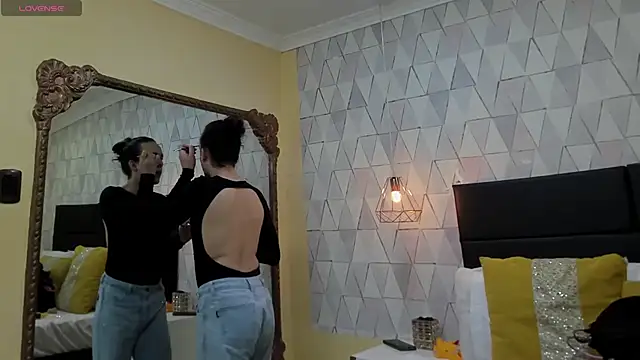 JustinePerry online show from 18, 10, 2025