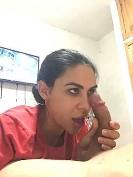 hotroommates online show from 15, 11, 2025