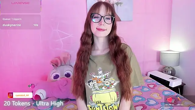 Snapshot of Trixiroy chatting on 6, 7, 2026 Trixiroy online show from 6, 7, 2026