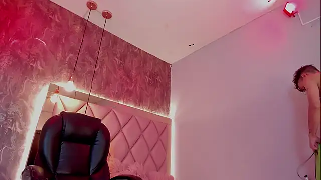 megan 100 online show from 22, 4, 2026