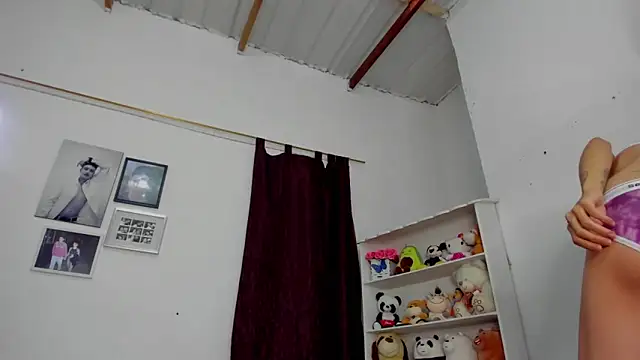 megan 100 online show from 25, 3, 2026