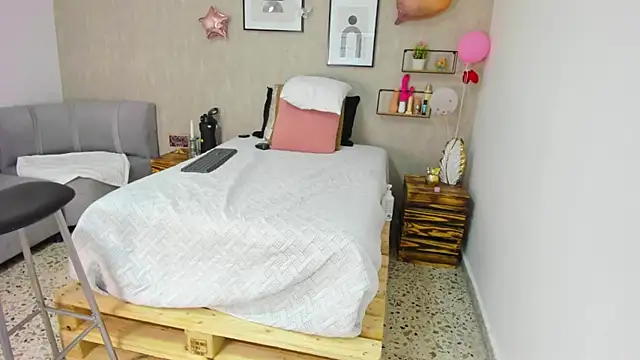 Snapshot of afrodita_martinez chatting on 19, 2, 2025 afrodita martinez online show from 19, 2, 2025