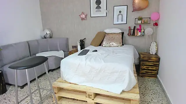 Snapshot of afrodita_martinez chatting on 22, 2, 2025 afrodita martinez online show from 22, 2, 2025