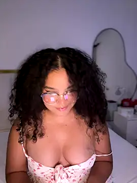 Lucy wilson5 online show from 23, 12, 2025