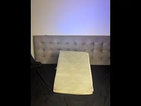 ScarletVelvetX online show from 21, 3, 2026