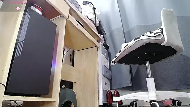 CN-Doudou online show from 12, 11, 2025