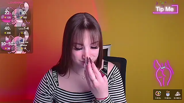 Snapshot of Evelina_GG chatting on 5, 3, 2025 Evelina GG online show from 5, 3, 2025