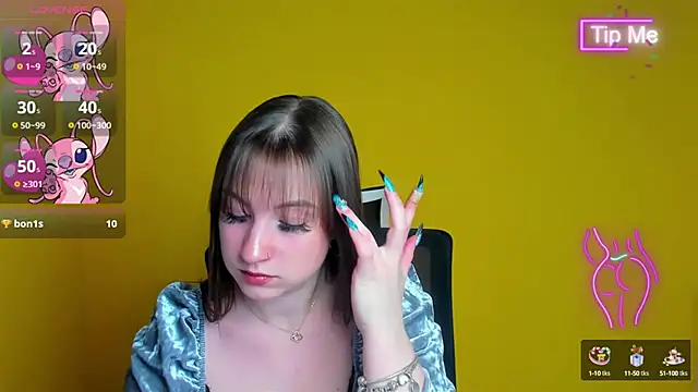 Snapshot of Evelina_GG chatting on 19, 3, 2025 Evelina GG online show from 19, 3, 2025