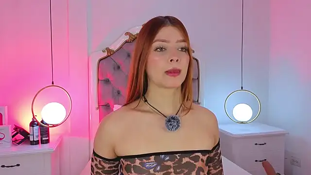 Snapshot of _ambar_Adamss chatting on 22, 11, 2025 ambar Adamss online show from 22, 11, 2025