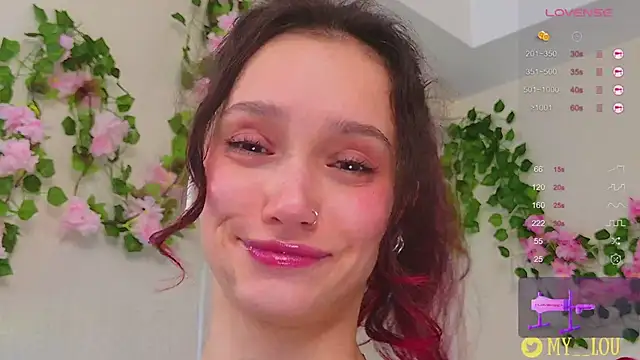 Snapshot of MyLou_ chatting on 5, 3, 2025 MyLou online show from 5, 3, 2025