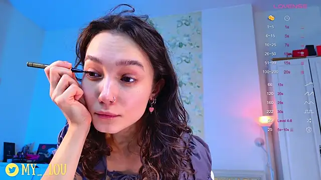 Snapshot of MyLou_ chatting on 3, 10, 2025 MyLou online show from 3, 10, 2025