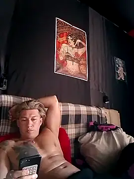 Snapshot of Lovely_milk chatting on 15, 3, 2025 Lovely milk online show from 15, 3, 2025