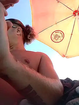 Snapshot of Lovely_milk chatting on 28, 9, 2025 Lovely milk online show from 28, 9, 2025