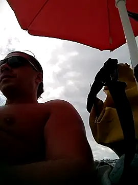 Snapshot of Lovely_milk chatting on 26, 9, 2025 Lovely milk online show from 26, 9, 2025