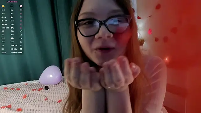 DaisyFarleigh online show from 14, 2, 2025