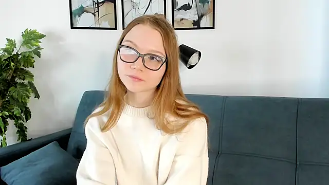 DaisyFarleigh online show from 31, 1, 2025