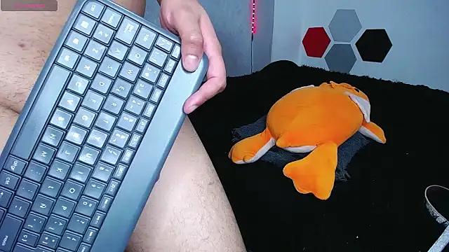 mysteery katty  online show from 17, 2, 2025