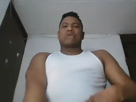 latinblack01 online show from 2, 11, 2025