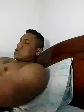 latinblack01 online show from 15, 12, 2024