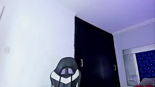 La Perversa69 online show from 12, 10, 2025