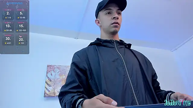 Snapshot of Samuel_Up chatting on 1, 10, 2025 Samuel Up online show from 1, 10, 2025