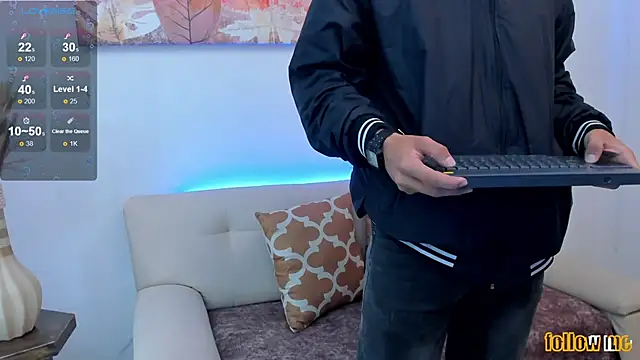 Snapshot of Samuel_Up chatting on 19, 10, 2025 Samuel Up online show from 19, 10, 2025