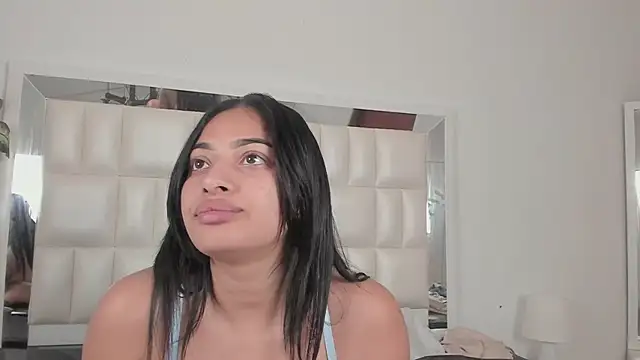 Snapshot of Alhana_pulido chatting on 9, 10, 2025 Alhana pulido online show from 9, 10, 2025