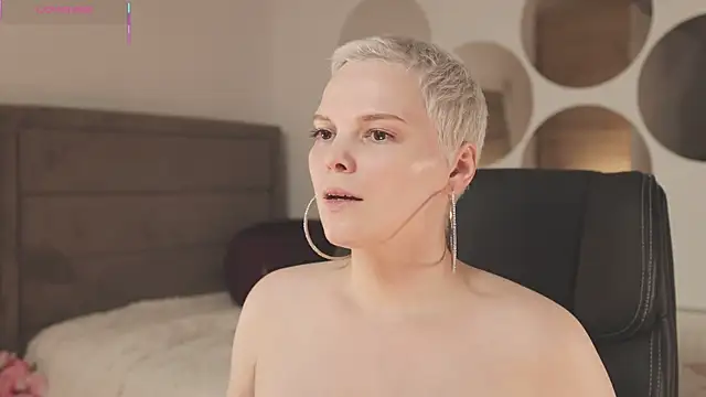 LikaBerry1 online show from 10, 9, 2025