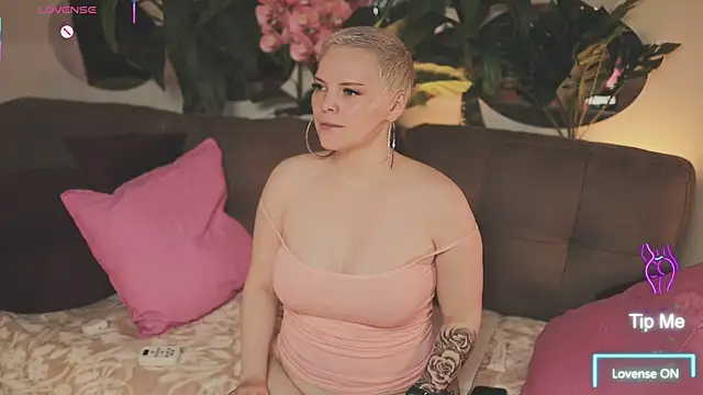 LikaBerry1 online show from 17, 10, 2025