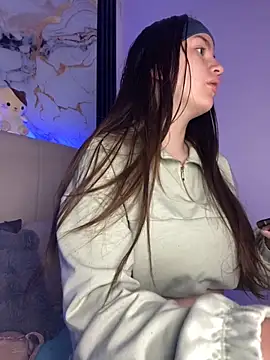 Snapshot of angel_natural chatting on 9, 11, 2025 angel natural online show from 9, 11, 2025