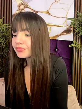 Snapshot of angel_natural chatting on 29, 9, 2025 angel natural online show from 29, 9, 2025